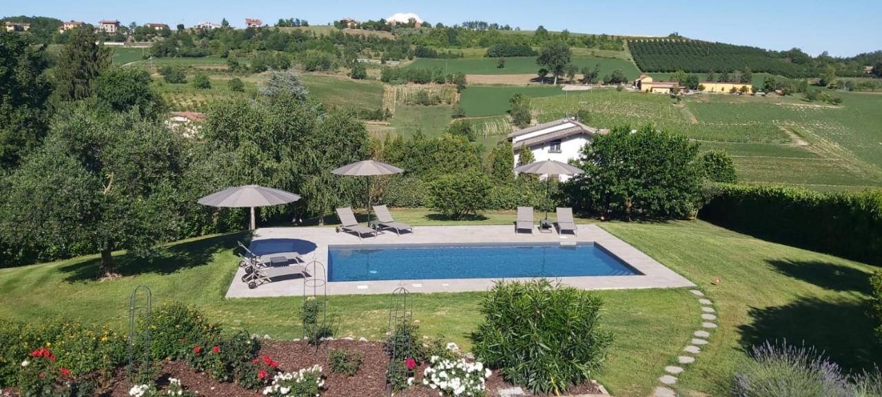 Cascina Il Volo Bed & Breakfast Moncalvo Dış mekan fotoğraf
