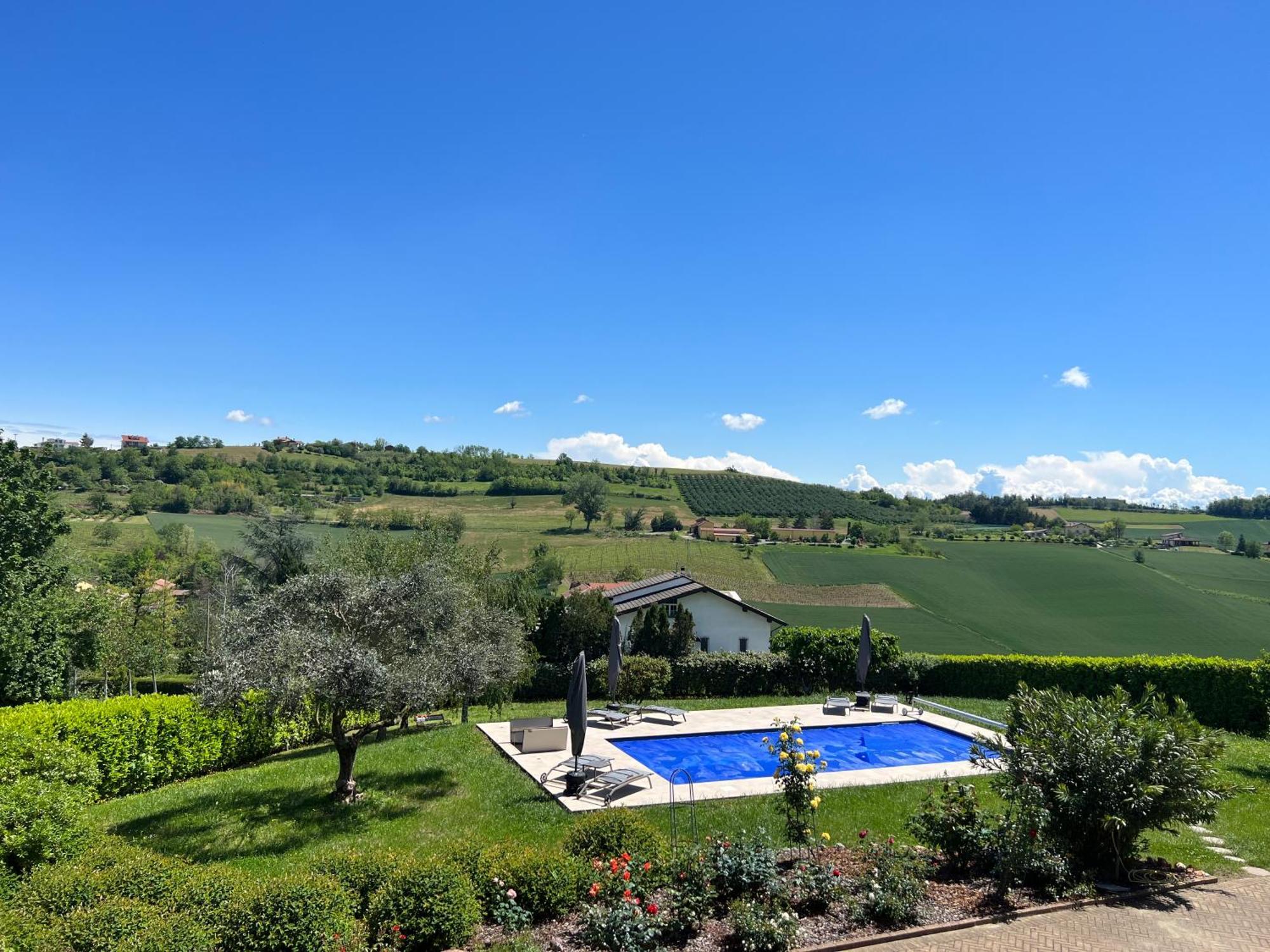 Cascina Il Volo Bed & Breakfast Moncalvo Dış mekan fotoğraf