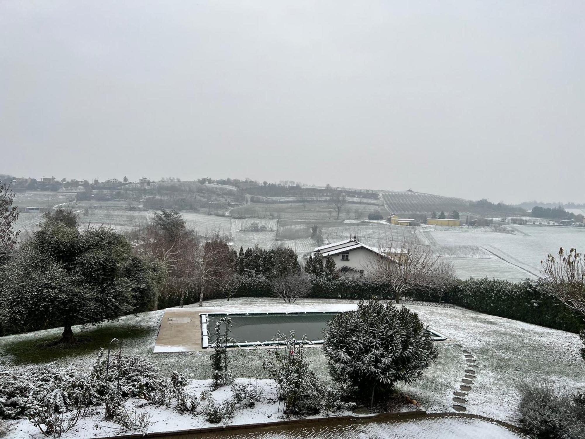 Cascina Il Volo Bed & Breakfast Moncalvo Dış mekan fotoğraf