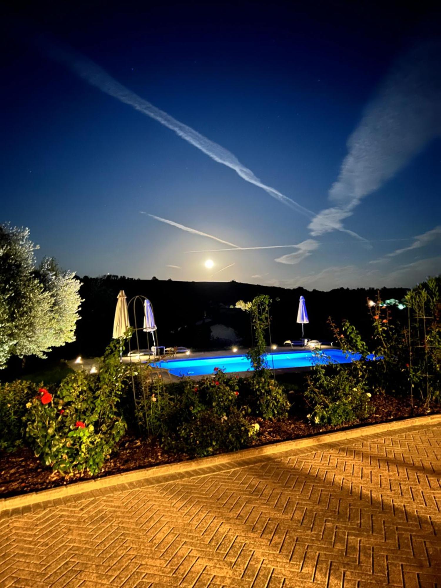 Cascina Il Volo Bed & Breakfast Moncalvo Dış mekan fotoğraf