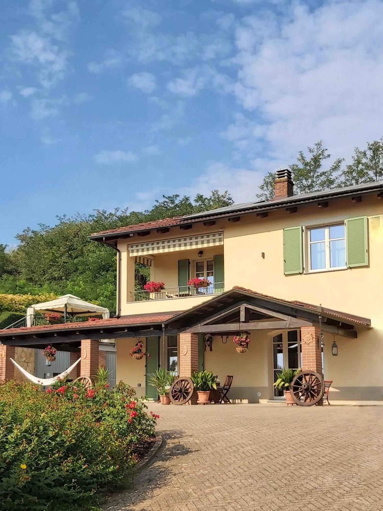 Cascina Il Volo Bed & Breakfast Moncalvo Dış mekan fotoğraf