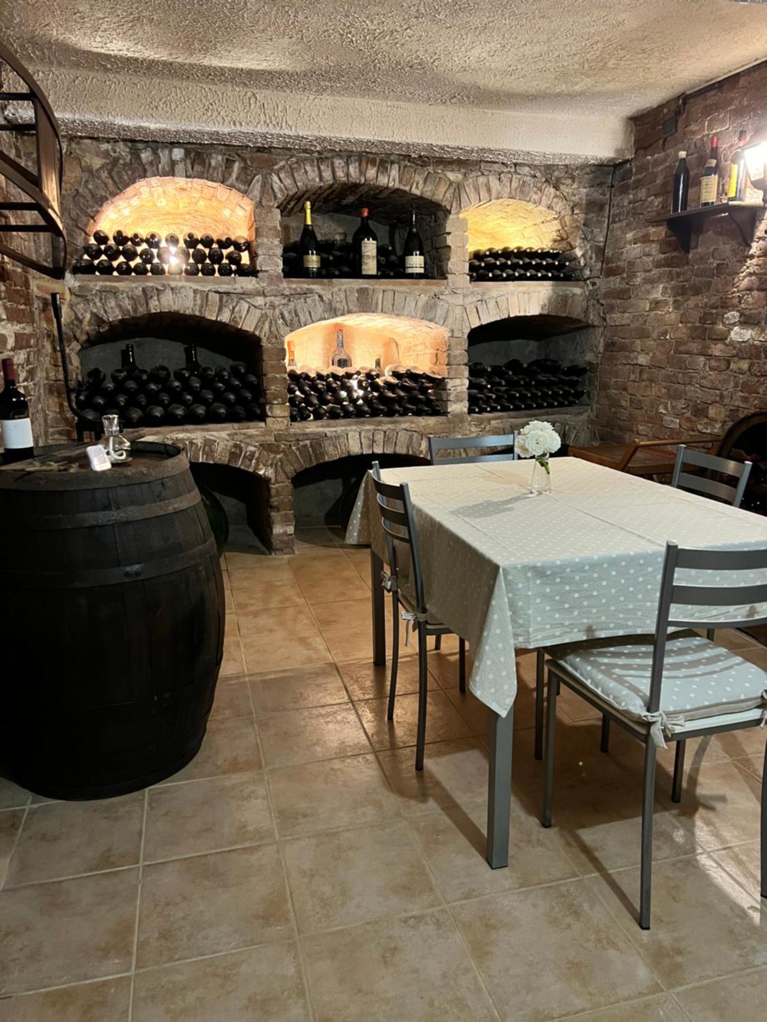Cascina Il Volo Bed & Breakfast Moncalvo Dış mekan fotoğraf
