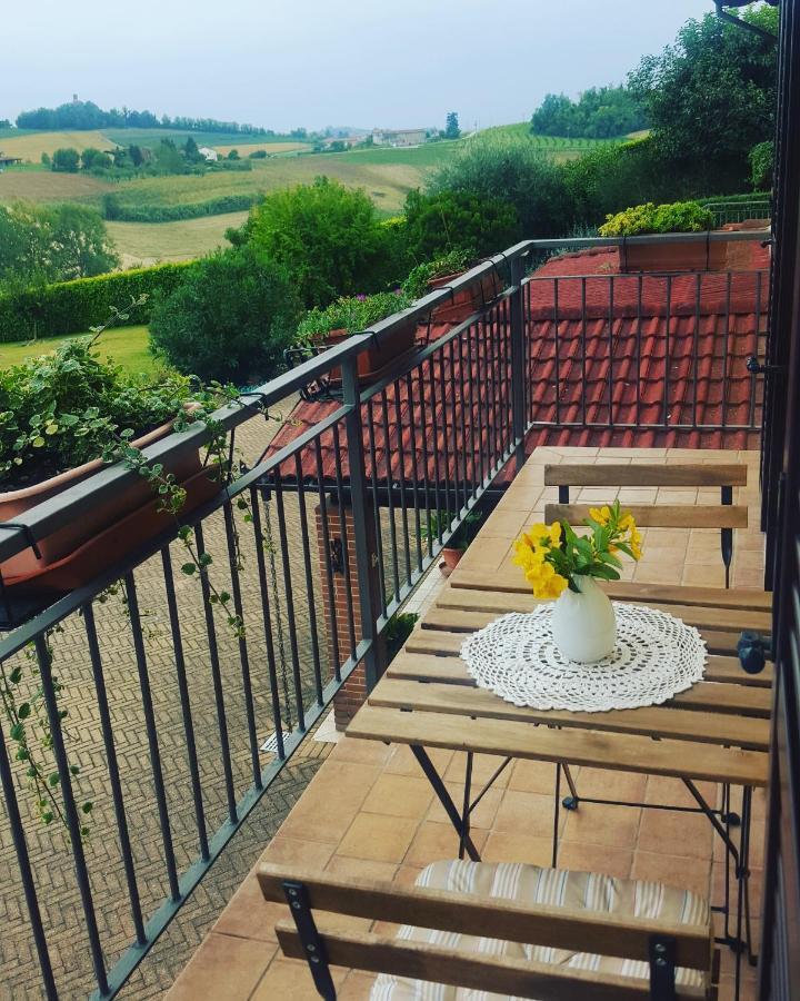Cascina Il Volo Bed & Breakfast Moncalvo Dış mekan fotoğraf